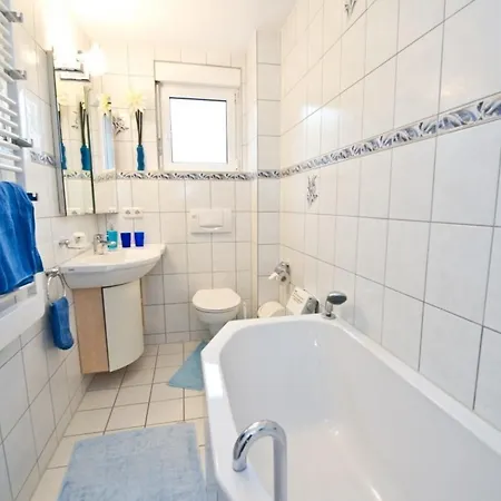 아파트 Komfort-wohnung Family-xxl Bei Fam Horster 벤스하임